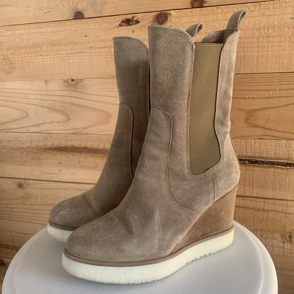 Anthropology Renatta Women's Suede‎ Wedge Chelsea Boots Sz7.5(38) made In Spain